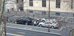 Catania: auto in sosta vietata da tre giorni