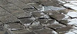 Catania: strade dissestate nel quartiere Borgo-Sanzio