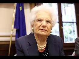 Agrigento d&agrave; il via all'iter per la cittadinanza onoraria a Liliana Segre