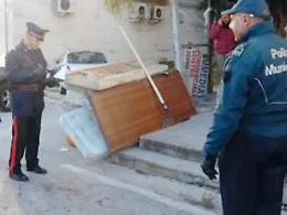 Siracusa, giro di vite sui commercianti abusivi