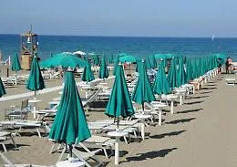 Nuova ordinanza del Comune di Palermo sul divieto di balneazione a Mondello
