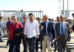 Salvini insiste: &laquo;Dopo Castelnuovo chiudo anche il Cara di Mineo&raquo;