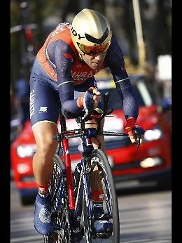 Zagabria, Vincenzo Nibali dedica il giro di Croazia a Scarponi