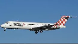 Palermo, avaria a un carrello, aereo Volotea rientra a Punta Raisi