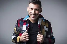 27 giugno: Francesco Gabbani in concerto alla Villa Bellini di Catania, ritmo, divertimento e grandi successi