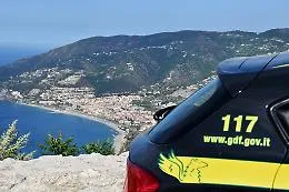 Truffa a Regione e Ue per tre milioni di euro, dieci indagati dalla Procura di Patti