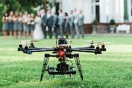 Palermo, turista ferita da drone che scattava foto per matrimonio