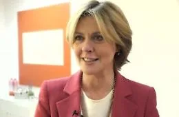 Beatrice Lorenzin risponde a Castiglione: &laquo;Quello debole &egrave; lui&raquo;
