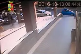 Tentano di rapinare e picchiano un'anziana nell'Ennese, arrestato gruppo di catanesi