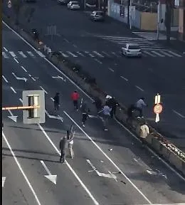 Catania, "giro di vite" su lavavetri dopo rissa al semaforo di via Giuffrida