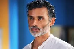 &ldquo;Uno Nessuno Centomila&rdquo; con protagonista Enrico Lo Verso
