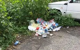 Catania, rifiuti in via San Filippo Neri: &egrave; un'indecenza!
