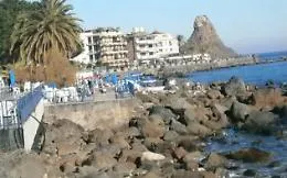 Sindaco di Aci Castello a Salvini: &laquo;Perch&egrave; non ci affidate Lido dei Ciclopi?&raquo;