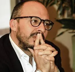 Faraone: &laquo;Scusatemi, torno presto
ma prima devo pensare a mia figlia&raquo;