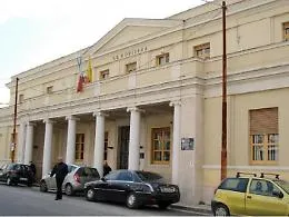 Caos all'Asp di Ragusa, Fp Cgil esclusa dal tavolo tecnico: intervengono le forze dell'ordine