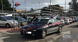 "Gang" in trasferta per "ripulire" due supermarket