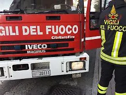Ristorante cinese in fiamme a Palermo: danni ingenti
