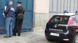 Sversava le acque reflue nel terreno, chiuso autolavaggio a Macchia di Giarre
