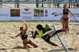 Beach handball,  a Catania &egrave; cominciata la Champions Cup: domenica la finale