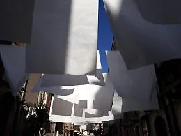Catania, il "bucato" diventa installazione artistica