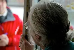 "Sua nuora &egrave; in arresto, servono ottomila euro": finto carabiniere truffa una pensionata