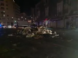 Catania: piazza Carlo Alberto dopo una giornata di mercato