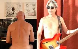 Venuti e Madonia nudi sui social: &laquo;La musica rinfresca&raquo;