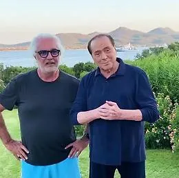 Covid, da Berlusconi a Bonolis tamponi per tutti dopo contatti con Briatore