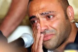 Ex bomber Miccoli non prese soldi da estorsione, ma non la ferm&ograve;