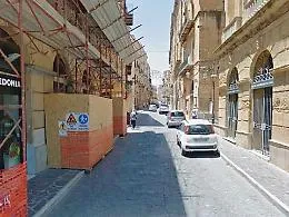 Agrigento, il centro citt&agrave; "ostaggio" di un&rsquo;orribile gabbia di ferro