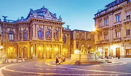 Don Pasquale ritorna al Teatro Massimo Bellini: sette recite gi&agrave; tutte sold out