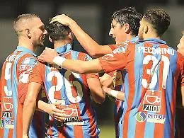 Calcio, sprint Catania: obiettivo quarto posto, ma c&rsquo;&egrave; la Cavese da battere