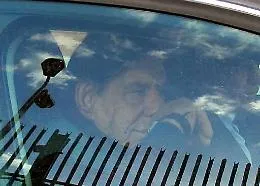 Delitto Agostino, padre dell'agente ucciso riconosce in tribunale &laquo;Faccia da Mostro&raquo;