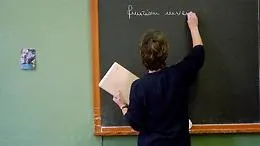 Niscemi, prof e studenti in classe a luglio per le ore perse in inverno