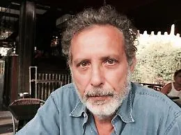 Giosu&egrave; Calaciura: &laquo;A Borgo Vecchio convivono paradiso e inferno&raquo;