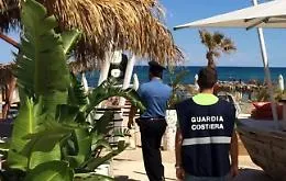 Noto, sequestrato lido per occupazione abusiva di suolo pubblico