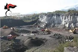 Mascali, sequestrata una cava all'interno del Parco dell'Etna