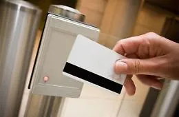 Marito e moglie assenteisti in Comune del Messinese: sospesi