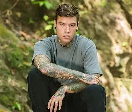 Minacce di morte dai social per Fedez (e c'&egrave; chi lo vuole fuori da X Factor)