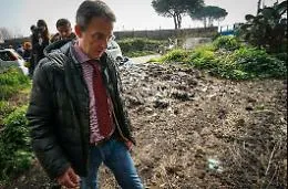 Sergio Costa: &laquo;Cos&igrave; salveremo la Sicilia da veleni e rifiuti ma scordatevi il Ponte sullo Stretto&raquo;