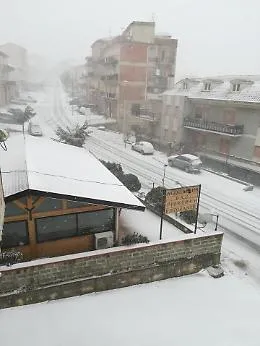 Temperature in picchiata, neve a Santo Stefano Quisquina