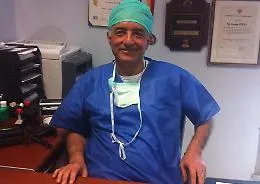 &laquo;Io, cardiochirurgo di fama volo, fino in Tanzania per aiutare chi ha bisogno&raquo;