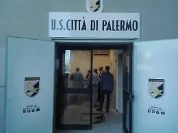 Calcio, legali del Palermo chiedono al Coni &laquo;stop&raquo; ai play off di Serie B