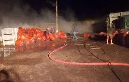 Patern&ograve;, in fiamme nella notte 400 fusti in Pvc: probabile dolo