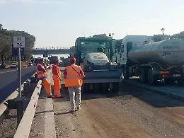 San Gregorio, caos in tangenziale: tregua di due giorni, si riparte luned&igrave;