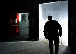Stalking a Modica, il Riesame scarcera un 34enne. Ma resta il braccialetto elettronico