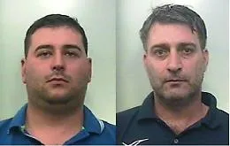 Biancavilla, incassano il pizzo dal titolare di un bar ma i carabinieri li fermano e li arrestano