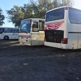 Sostanza estranea nei tappi dell'olio: manomessi 20 autobus ditta di trasporti a Giarre