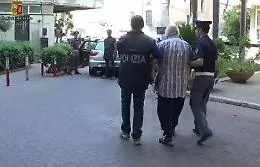 Arrestato &ldquo;santone&rdquo;, nella chat il racconto degli abusi