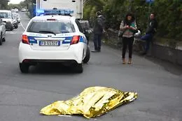 Aci Castello, anziana travolta e uccisa mentre attraversa la strada